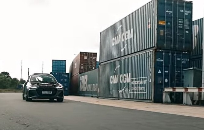 (94) À Valenton, le tournage d'un clip de rap sur le réseau SNCF fait grand bruit